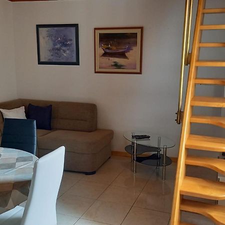Vali Apartment Baska  Ngoại thất bức ảnh