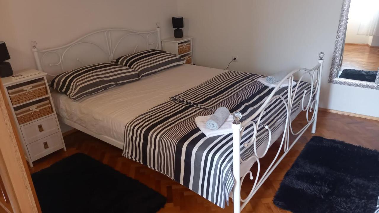 Vali Apartment Baska  Ngoại thất bức ảnh