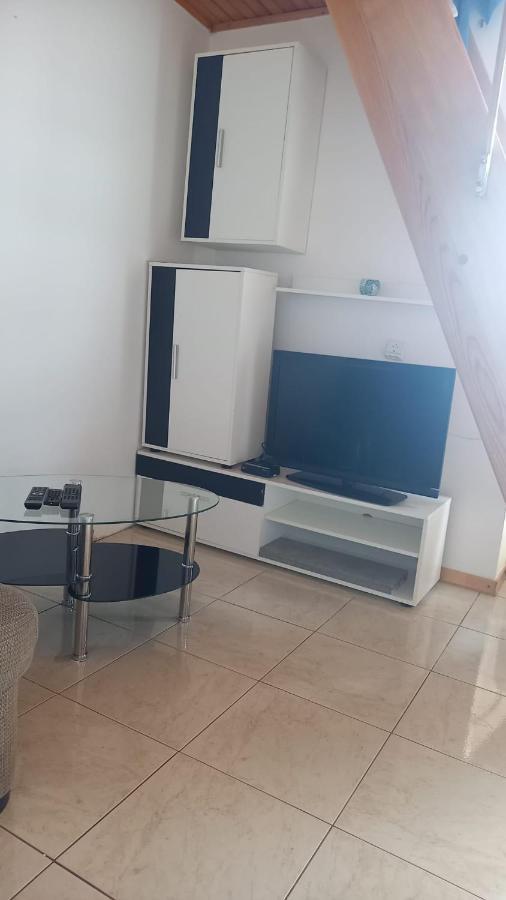 Vali Apartment Baska  Ngoại thất bức ảnh